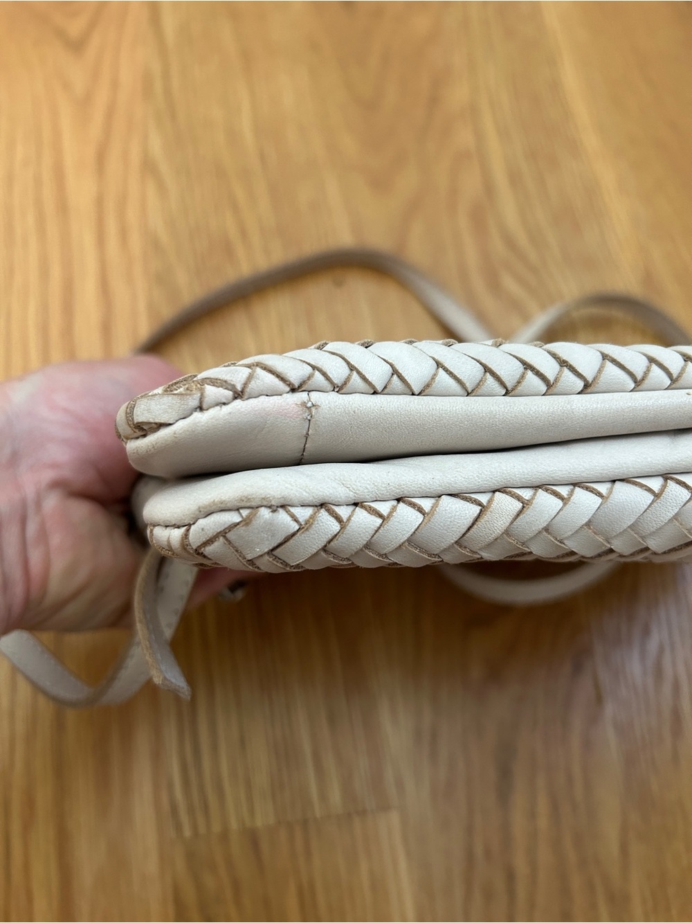 Madewell Woven Crossbody Bag in off white - Picture 4 of 5